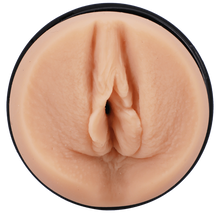 Load image into Gallery viewer, Zoey Luna - ULTRASKYN Stroker - Pussy