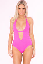 Load image into Gallery viewer, K102 Top and Skirt Black