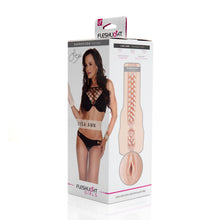 Load image into Gallery viewer, Fleshlight Girls Lisa Ann Barracuda