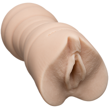 Load image into Gallery viewer, UltraSKYN Cream Pie Pocket Pussy