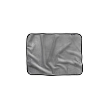 Load image into Gallery viewer, Fascinator Throw Mini
