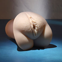 Load image into Gallery viewer, Selopa POCKET PLEASER Light Flesh Vagina Stroker Male Masturbator
