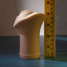 Load image into Gallery viewer, Selopa POCKET PLEASER Light Flesh Vagina Stroker Male Masturbator
