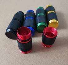 Load image into Gallery viewer, CO2 Whipped Cream Gas Cracker for 8g Charger (2 Units)
