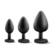 Load image into Gallery viewer, Luxe Bling Plugs Training Kit Black With White Gems
