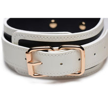 Load image into Gallery viewer, Kink in the Dark Glowing Collar &amp; Lead Flouro Green
