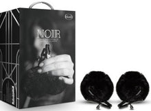 Load image into Gallery viewer, Pom Adjustable Nipple Clamps (Black)
